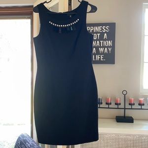 New without tags, women’s dress